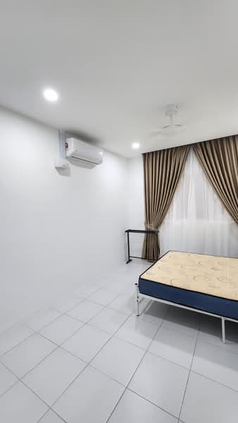Condominium for Rent at Residensi Sateria - Cody Cher - Bedroom - PropertyGuru.com.my