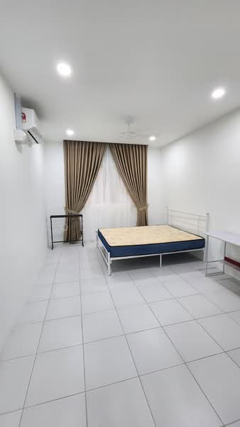 Condominium for Rent at Residensi Sateria - Cody Cher - Bedroom - PropertyGuru.com.my
