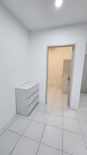 Condominium for Rent at Residensi Sateria - Cody Cher - Interior - PropertyGuru.com.my