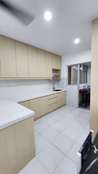 Condominium for Rent at Residensi Sateria - Cody Cher - Kitchen - PropertyGuru.com.my