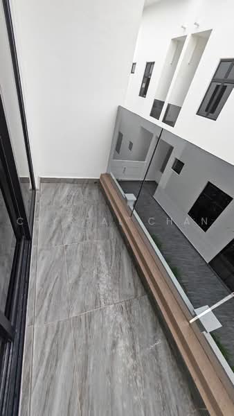 Rumah Teres untuk Dijual di Taman Pulai Bestari (Skudai) - Crystal Chan - Exterior - PropertyGuru.com.my