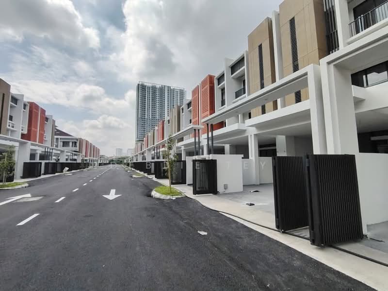 Terraced House for Sale in Happy Garden (Kuchai Lama) - Debbie Tey - Exterior - PropertyGuru.com.my