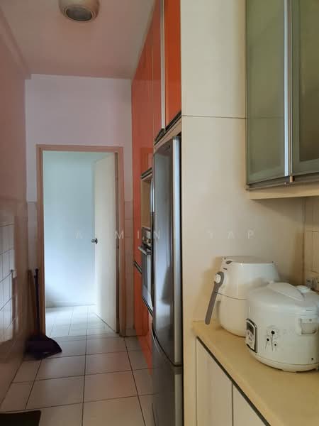 Kondominium untuk Dijual di The Tamarind - Jasmine Yap - Kitchen - PropertyGuru.com.my