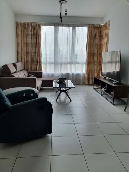 Kondominium untuk Dijual di The Tamarind - Jasmine Yap - Living Room - PropertyGuru.com.my
