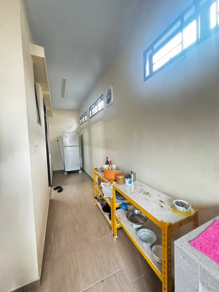 Rumah Teres 2-Tingkat untuk Dijual di Ulu Tiram (Johor) - Desmond Lew - Kitchen - PropertyGuru.com.my