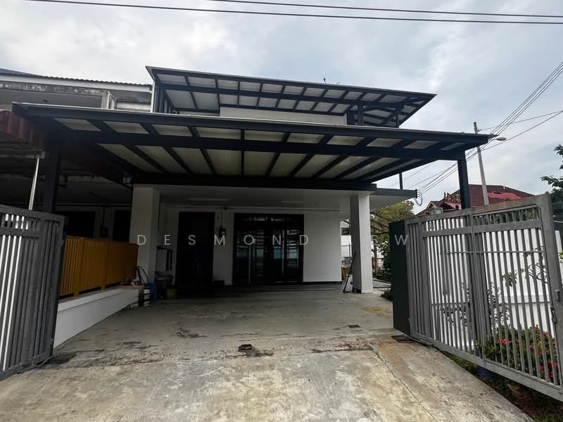 Rumah Teres 2-Tingkat untuk Dijual di Ulu Tiram (Johor) - Desmond Lew - Exterior - PropertyGuru.com.my