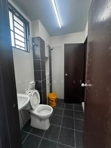 Rumah Teres 2-Tingkat untuk Dijual di Ulu Tiram (Johor) - Desmond Lew - Bathroom - PropertyGuru.com.my