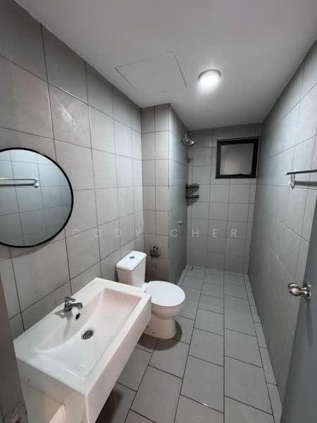 Kediaman Servis untuk Disewa di E'Island Lake Haven - Cody Cher - Bathroom - PropertyGuru.com.my