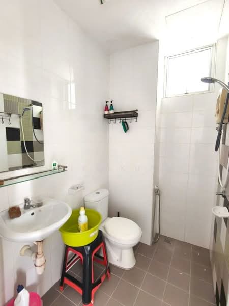 Pangsapuri untuk Disewa di The Pulse Condominium - Mike Kuar - Bathroom - PropertyGuru.com.my