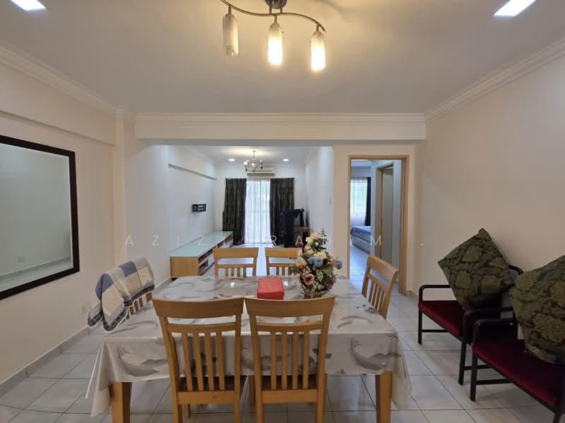 Apartment for Sale at Pangsapuri Sri Cempaka - Azizirrahim . - Dining Room - PropertyGuru.com.my