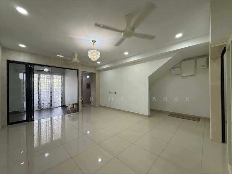 Terraced House for Sale in Elmina (Shah Alam) - Syukor Hartanah - Living Room - PropertyGuru.com.my