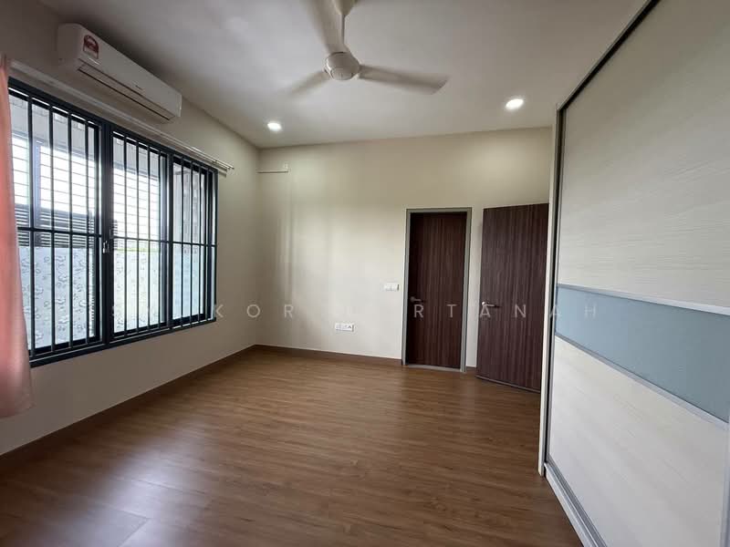 Terraced House for Sale in Elmina (Shah Alam) - Syukor Hartanah - Bedroom - PropertyGuru.com.my