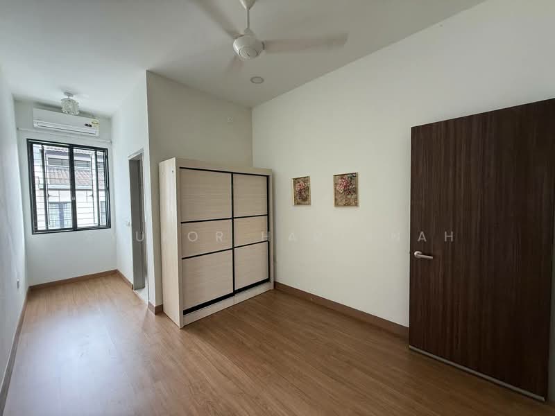 Terraced House for Sale in Elmina (Shah Alam) - Syukor Hartanah - Bedroom - PropertyGuru.com.my