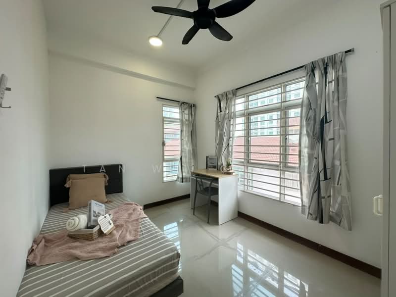 Kondominium untuk Disewa di Desa Residency (Residensi Desa) - Tan Wei Chuen - Bedroom - PropertyGuru.com.my