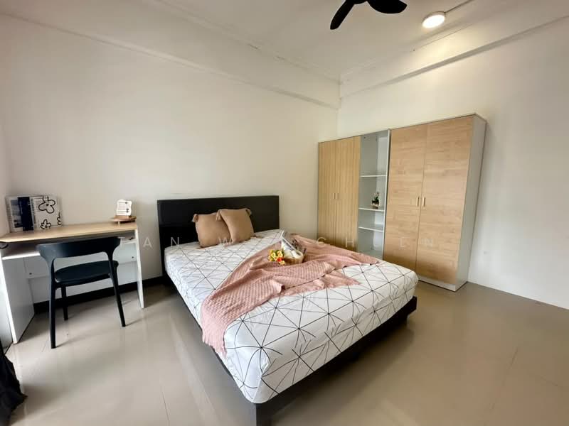 Kondominium untuk Disewa di Desa Residency (Residensi Desa) - Tan Wei Chuen - Bedroom - PropertyGuru.com.my
