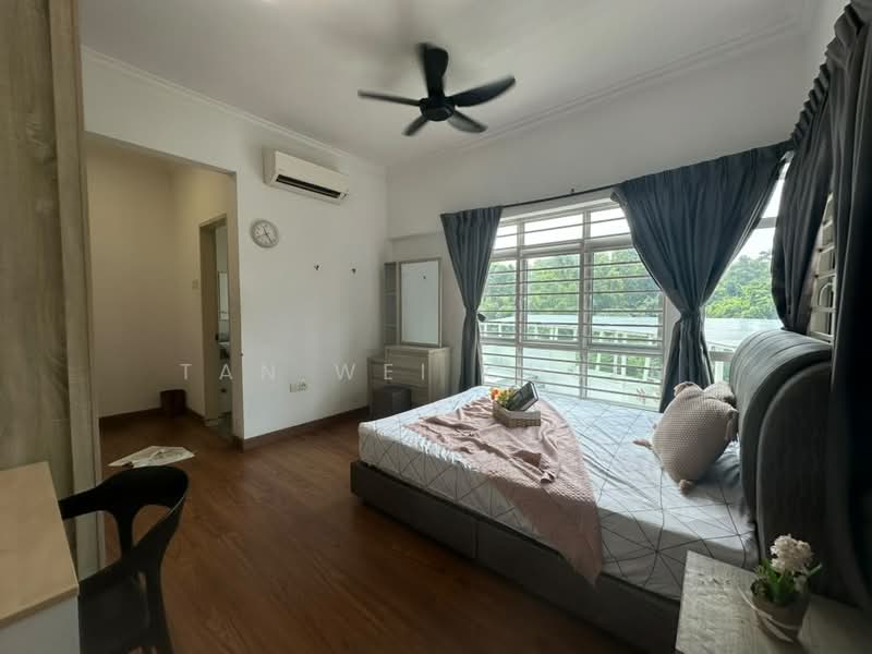 Kondominium untuk Disewa di Desa Residency (Residensi Desa) - Tan Wei Chuen - Bedroom - PropertyGuru.com.my