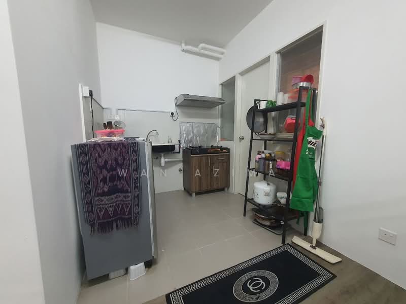 Apartment for Rent at De Cemara apartment setia alam - Wan Azima - Kitchen - PropertyGuru.com.my