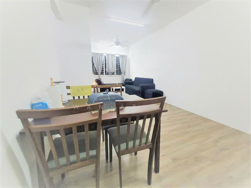 Apartment for Rent at De Cemara apartment setia alam - Wan Azima - Living Room - PropertyGuru.com.my