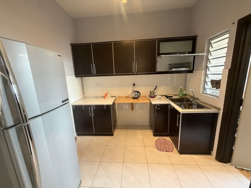 Condominium for Rent at Seri Maya Condominium - Christine Chan - Kitchen - PropertyGuru.com.my