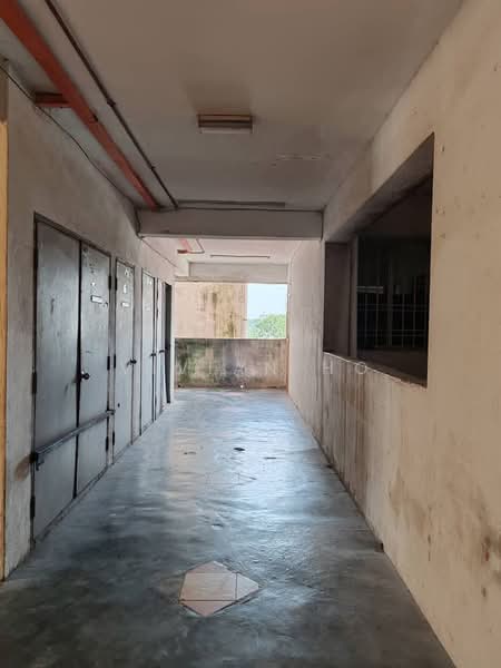 Pangsapuri untuk Dijual di Golden Height (Taman Mas) - Vivian Ho - Corridor - PropertyGuru.com.my