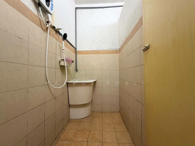 Rumah Teres 1-Tingkat untuk Dijual di Bandar Seri Astana (Sungai Petani) - Hasrul Rosli - Bathroom - PropertyGuru.com.my