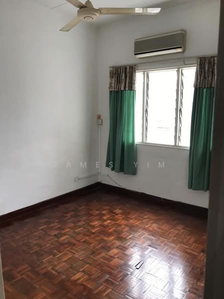 Rumah Teres 2-Tingkat untuk Dijual di Usj 11 (Subang Jaya) - James Yim - Bedroom 3 - PropertyGuru.com.my