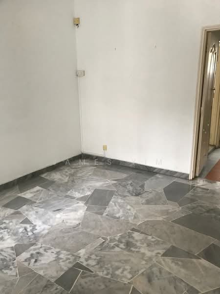 Rumah Teres 2-Tingkat untuk Dijual di Usj 11 (Subang Jaya) - James Yim - Living hall - PropertyGuru.com.my