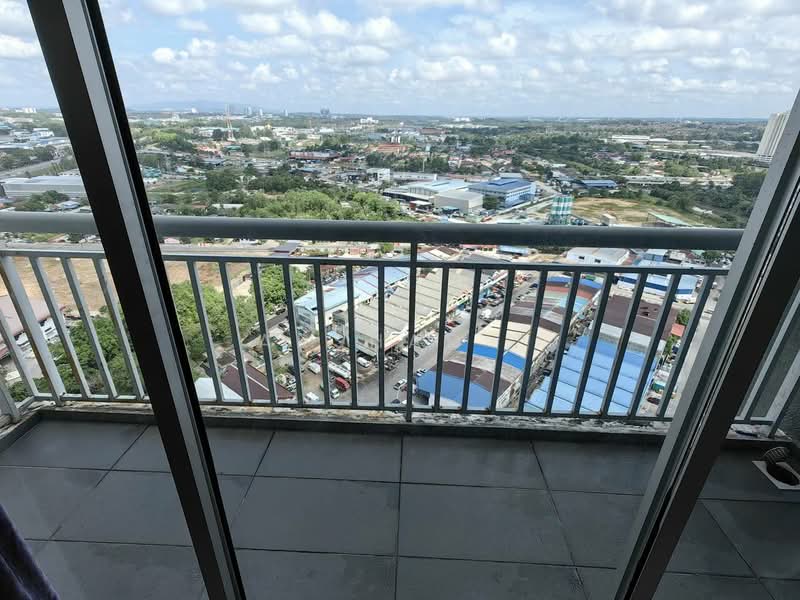 Kediaman Servis untuk Dijual di Pandan Residence 2 - Arshad . - Balcony - PropertyGuru.com.my