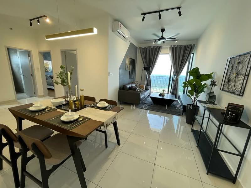 Kediaman Servis untuk Disewa di The Amber Residence @ TwentyFive.7 - Teck Weng Tan - Dining Room - PropertyGuru.com.my