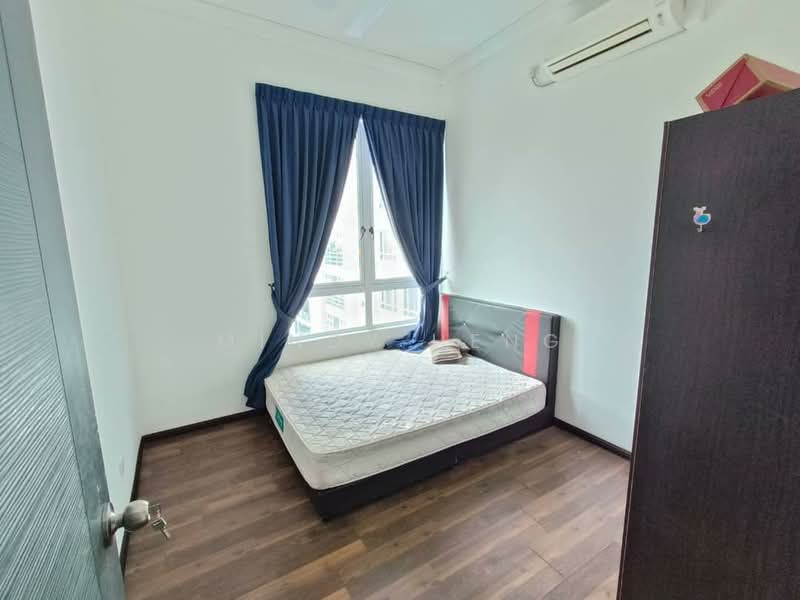 Kediaman Servis untuk Dijual di D'carlton (Residensi Seri Mega) - Mindy Heng - Bedroom - PropertyGuru.com.my