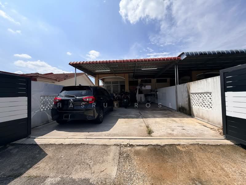 Rumah Teres 1-Tingkat untuk Dijual di Sungai Petani (Kedah) - Hasrul Rosli - Exterior - PropertyGuru.com.my