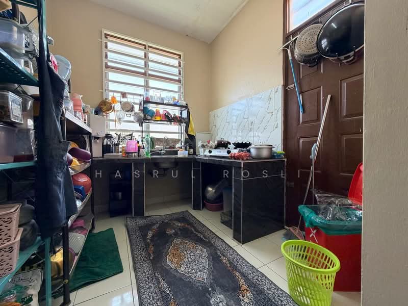 Rumah Teres 1-Tingkat untuk Dijual di Sungai Petani (Kedah) - Hasrul Rosli - Kitchen - PropertyGuru.com.my