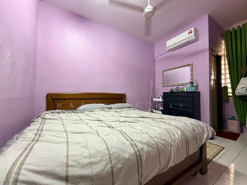 Rumah Teres 1-Tingkat untuk Dijual di Sungai Petani (Kedah) - Hasrul Rosli - Bedroom - PropertyGuru.com.my