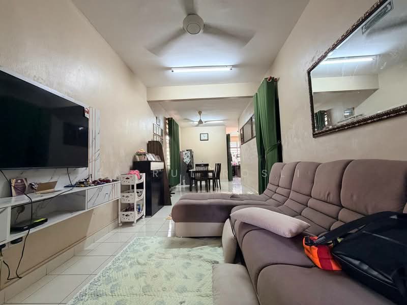 Rumah Teres 1-Tingkat untuk Dijual di Sungai Petani (Kedah) - Hasrul Rosli - Living Room - PropertyGuru.com.my
