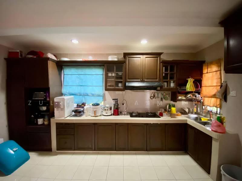 Semi-Detached House for Rent in Bandar Baru Bangi (Selangor) - Zulhaikal Asmadee - Kitchen - PropertyGuru.com.my