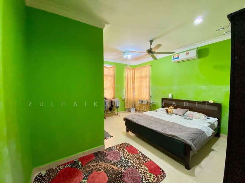 Semi-Detached House for Rent in Bandar Baru Bangi (Selangor) - Zulhaikal Asmadee - Bedroom - PropertyGuru.com.my