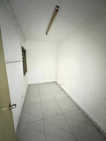 Apartment for Rent at Pangsapuri Suria Subang - Pauline Chong - Interior - PropertyGuru.com.my