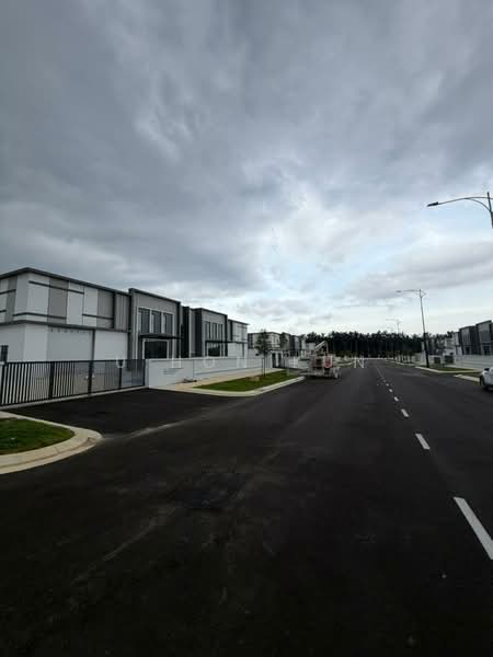 Kilang untuk Disewa di Eco Business Park 1 (Johor Bahru) - U Hon Kun - Exterior - PropertyGuru.com.my
