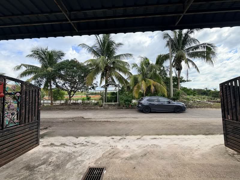 1-storey Terraced House for Sale in Sungai Petani (Kedah) - Hasrul Rosli - Exterior - PropertyGuru.com.my