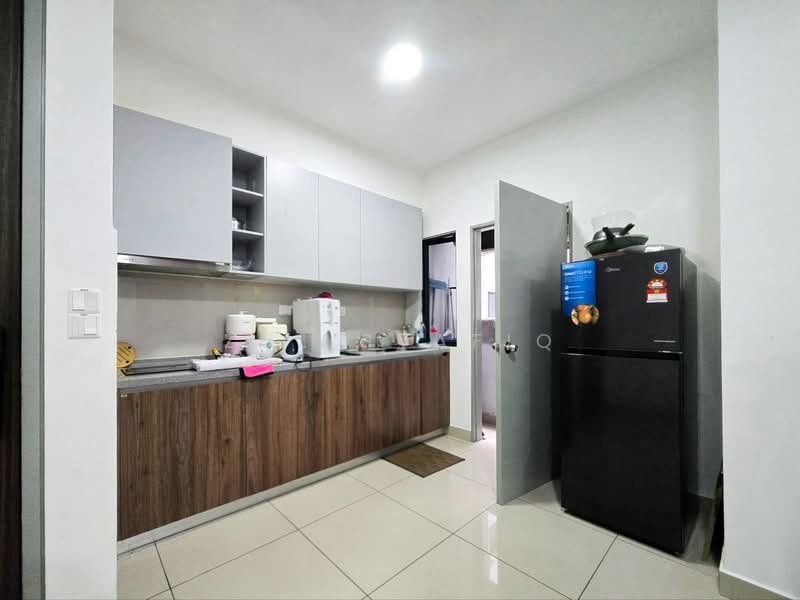 Service Residence for Sale at M Vertica - Zul Syafiq - Kitchen - PropertyGuru.com.my
