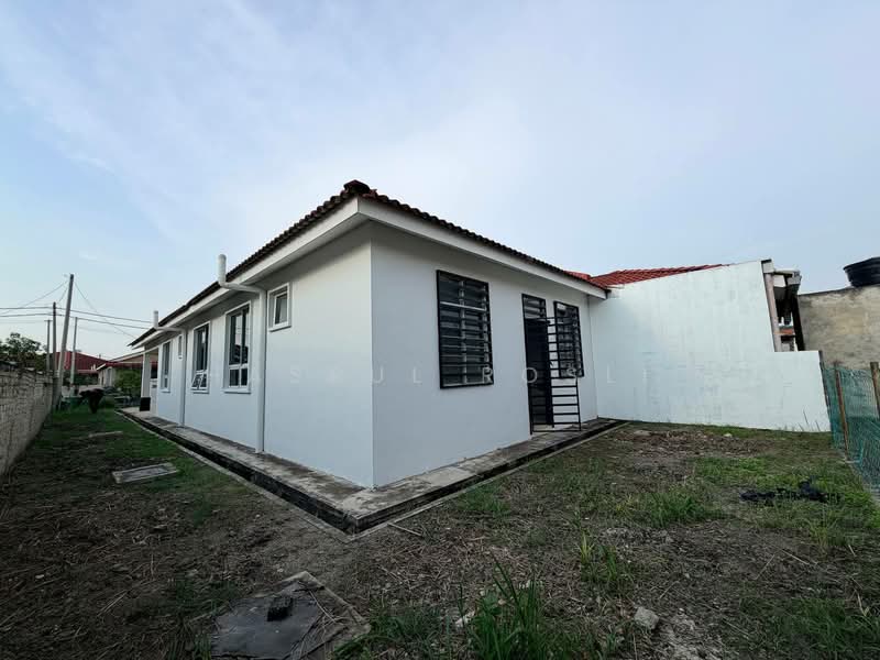Semi-Detached House for Sale in Taman Kelisa Ria (Sungai Petani) - Hasrul Rosli - Exterior - PropertyGuru.com.my