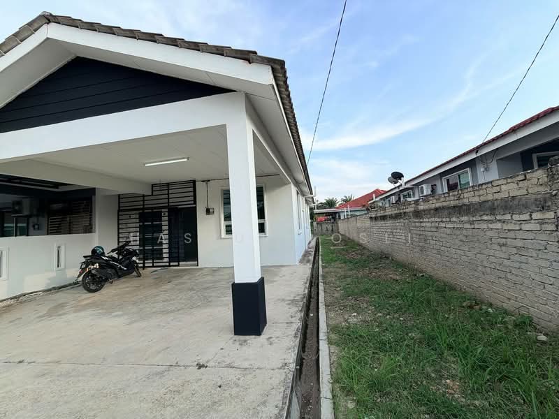 Semi-Detached House for Sale in Taman Kelisa Ria (Sungai Petani) - Hasrul Rosli - Exterior - PropertyGuru.com.my