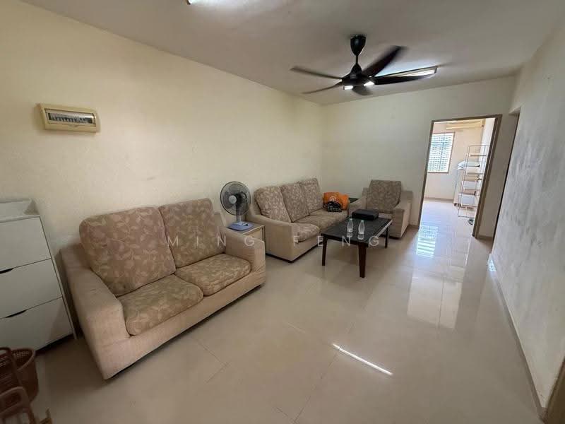 Rumah Flat untuk Disewa di Pudu Impian 1 - Ming Feng - Living Room - PropertyGuru.com.my