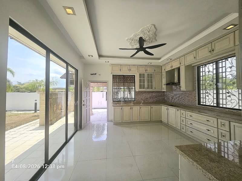 Bungalow House for Sale in Bandar Seri Putra (Bangi) - Mahafiz . - PropertyGuru.com.my
