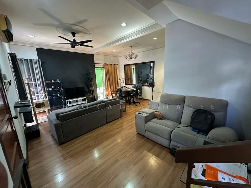 Semi-Detached House for Sale in Bandar Bukit Mahkota (Bangi) - Zulhaikal Asmadee - Living Room - PropertyGuru.com.my