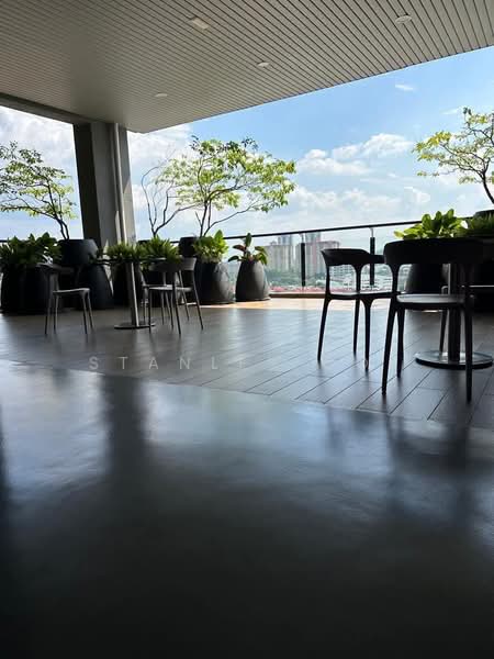 Office for Rent in Bandar Puteri Puchong (Puchong) - Stanley Ooi - Balcony - PropertyGuru.com.my