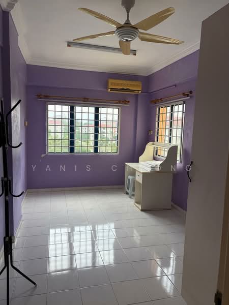 Kondominium untuk Dijual di Casa Venicia Condominium - Yanis Cheong - Study - PropertyGuru.com.my