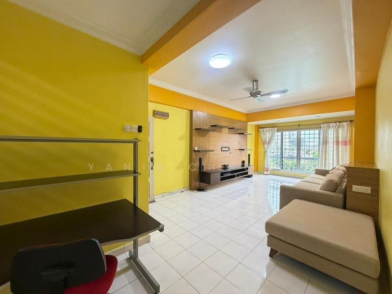 Condominium for Sale at Casa Venicia Condominium - Yanis Cheong - Living Room - PropertyGuru.com.my