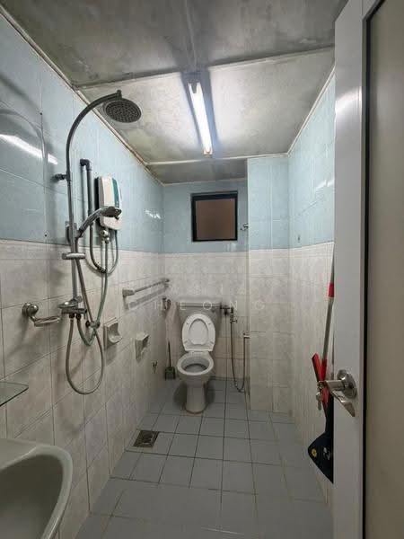 Condominium for Sale at Casa Venicia Condominium - Yanis Cheong - Bathroom - PropertyGuru.com.my