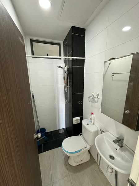 Service Residence for Sale at Seasons Garden Residences - Jaden Chai - Bathroom - PropertyGuru.com.my